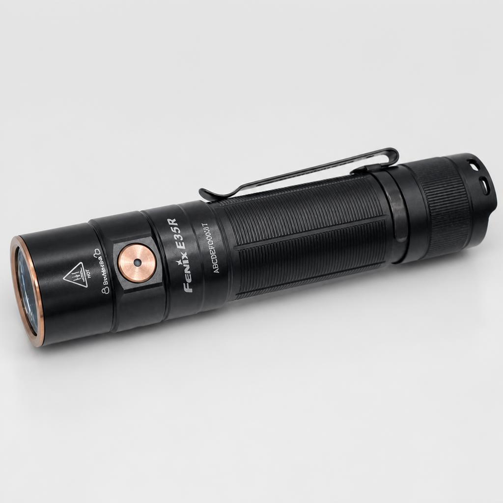 페닉스 E35R V2.0 하이퍼포먼스 아웃도어 랜턴 2