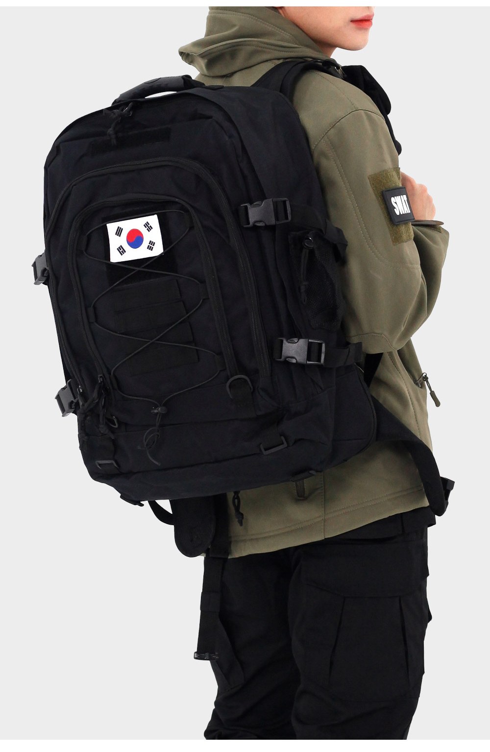 군화와고무신 플립 트래킹 백팩