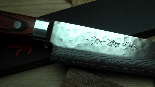 카네쯔네 해머드 다마스커스 스지히키 나이프 240mm KC-906